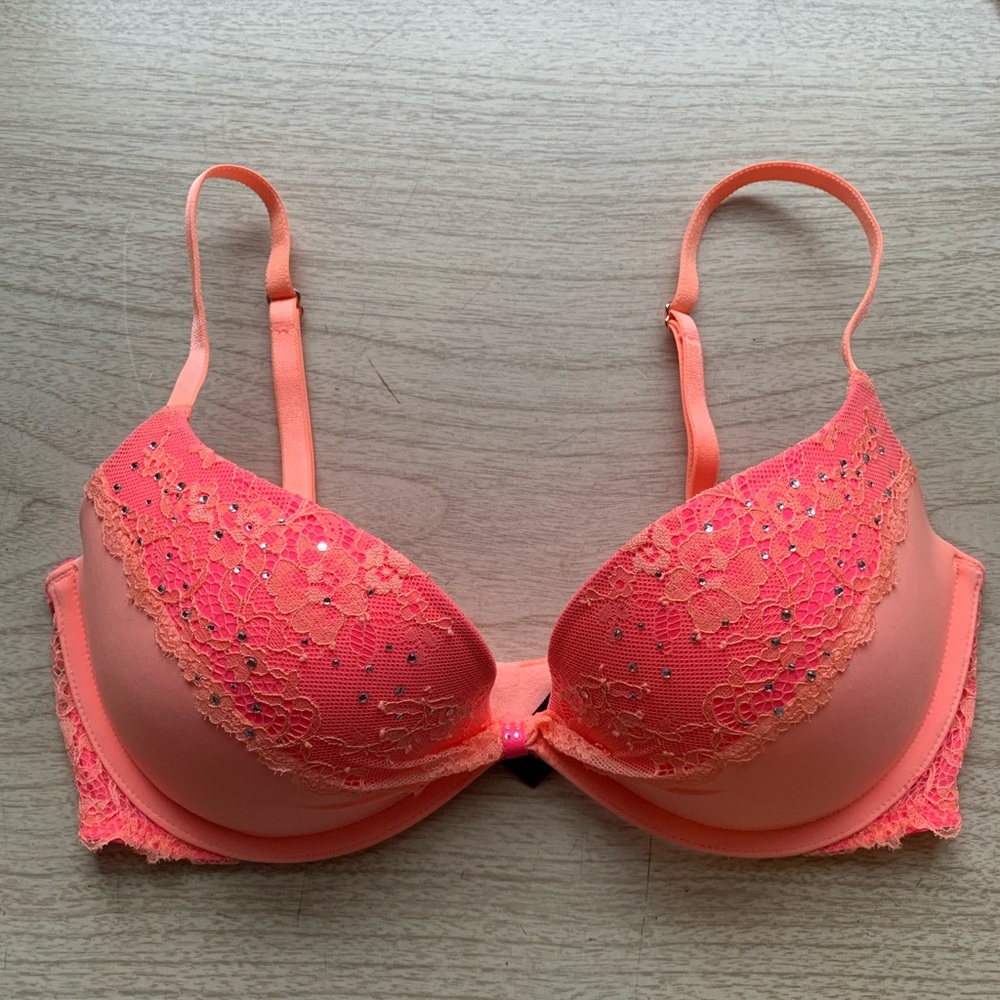 Victoria secret bra